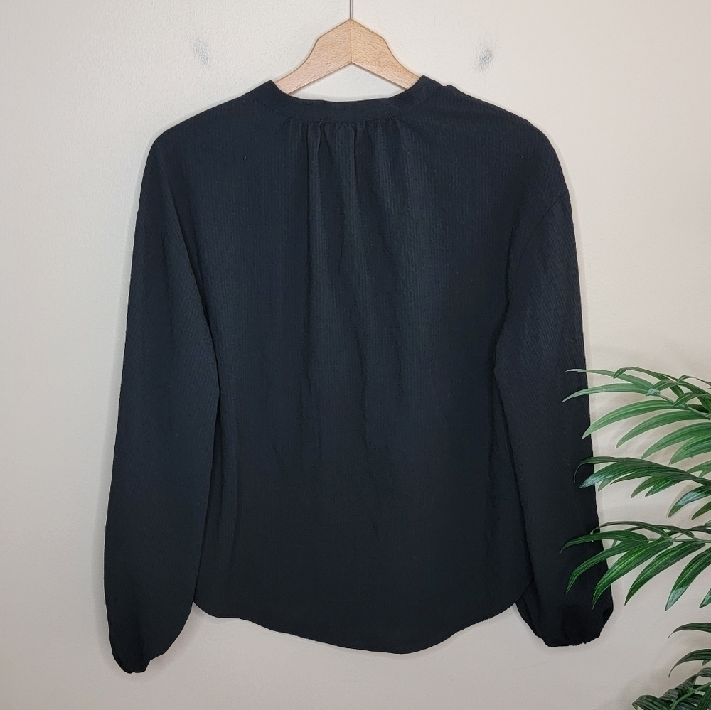 A New Day | Black Textured Long Sleeve V-neck Top Size Medium M - Picture 5 of 5